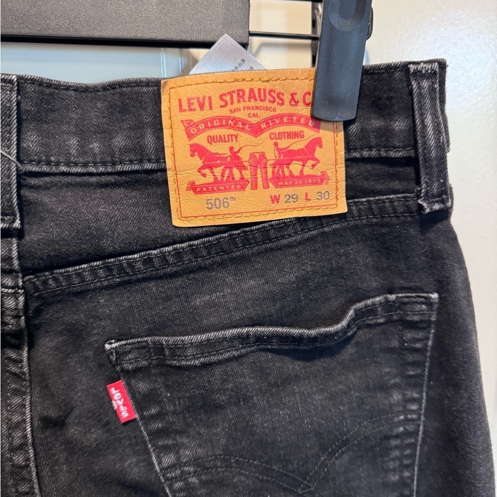 Levi's Black Slim Jeans Classic Style - Picture 4 of 4